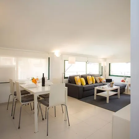 Apartman Singularstays Veronica Ii *